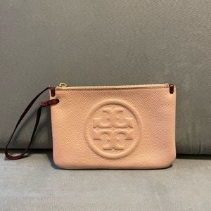 Blush Tory Burch Wristlet